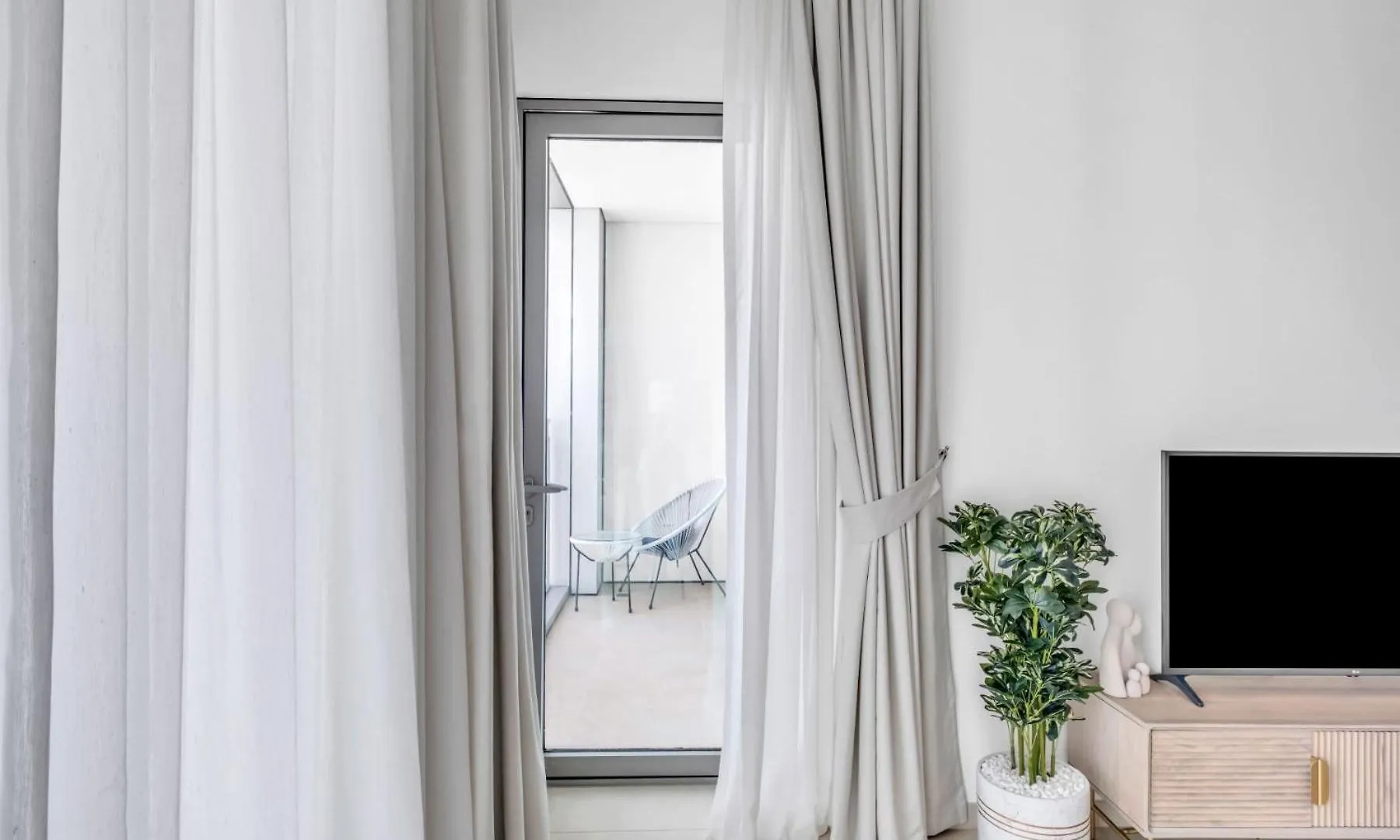 Apartament Steps From Dubai Mall With Sea Views